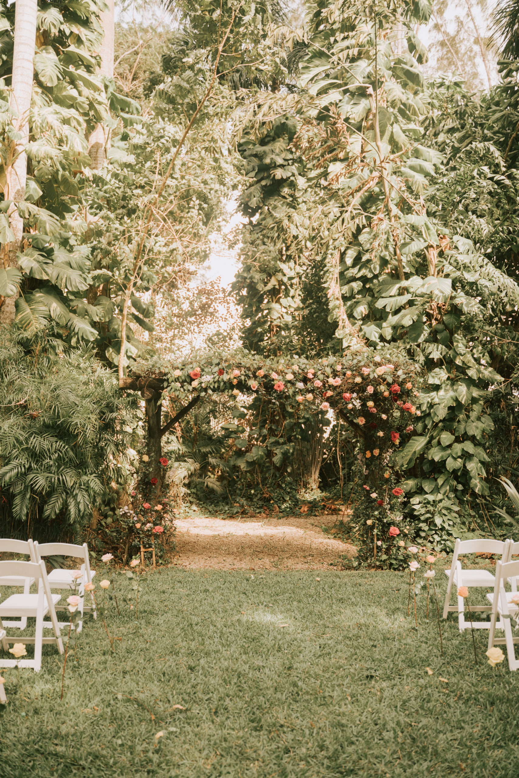 Photos of Tropical Garden Estate Venue in Miami | Villa Veintiséis